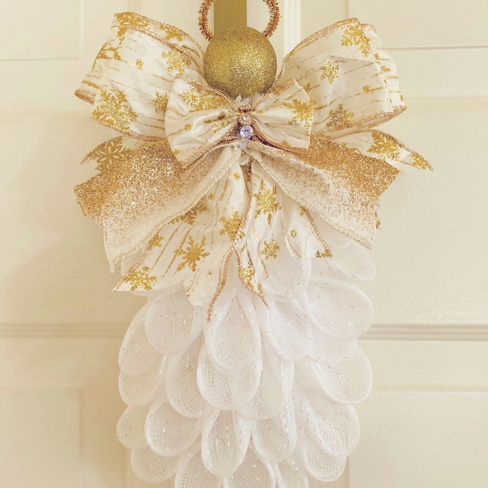 Handmade Deco Mesh Angel , Christmas Angel, Angel Tree Topper
